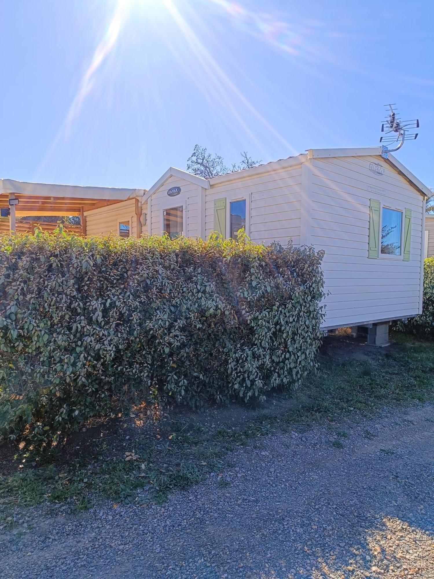 Mobil Home Lucky Climatise Camping Novela Port La Nouvelle Exterior foto